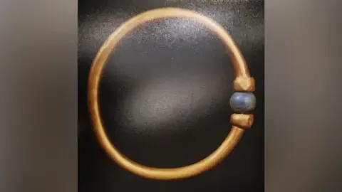 Egyptian Officials Confirm Ancient Bracelet Was Stolen and Destroyed